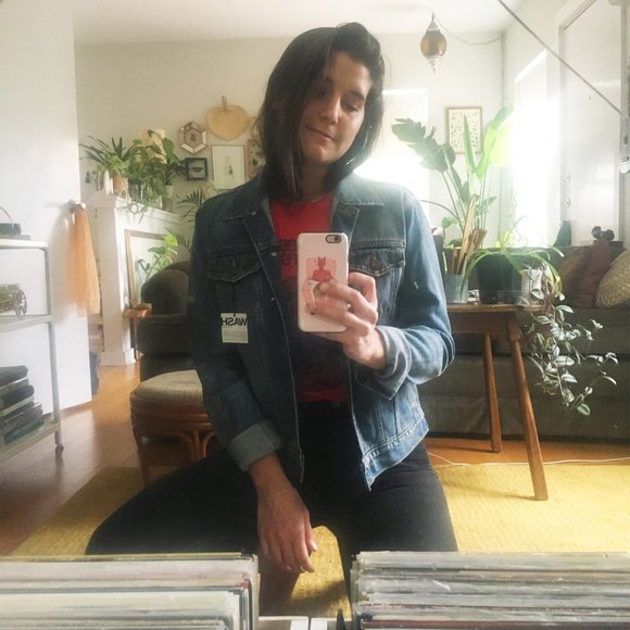 Perfect Gap Denim Jacket NWT, Vintage Jean Wash - Picture 2 of 4